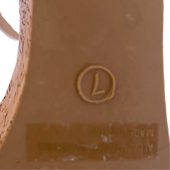 Lulu's White Cork Wedge 4" Ankle Strap Sandal.Casual Summer. Sz 7 - Picture 15 of 15